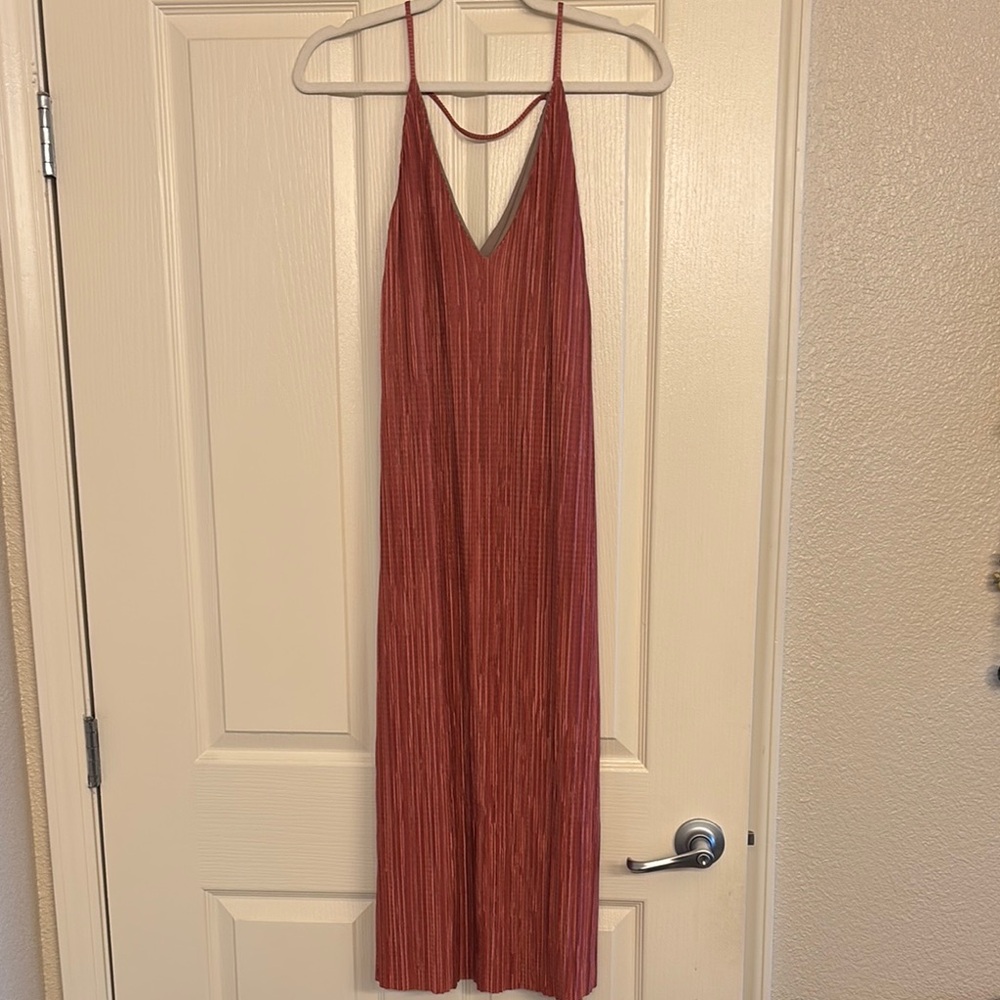 Elegant Coral Sleeveless Dress